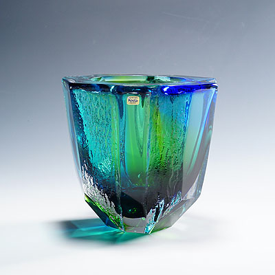 Vintage Crystal Art Glass Vase by Goeran Waerff for Kosta 1970s.
